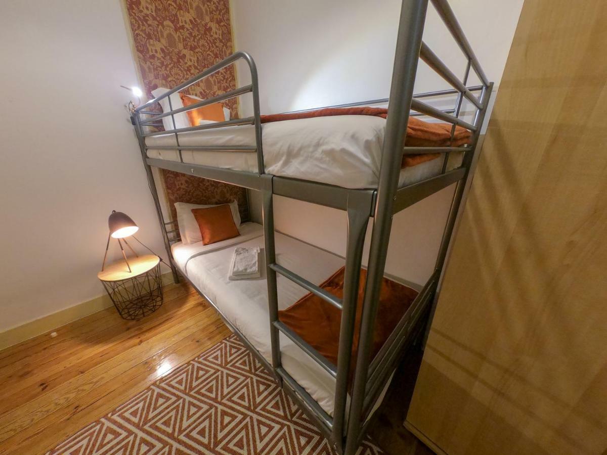Dukostel Hotel Lissabon Buitenkant foto