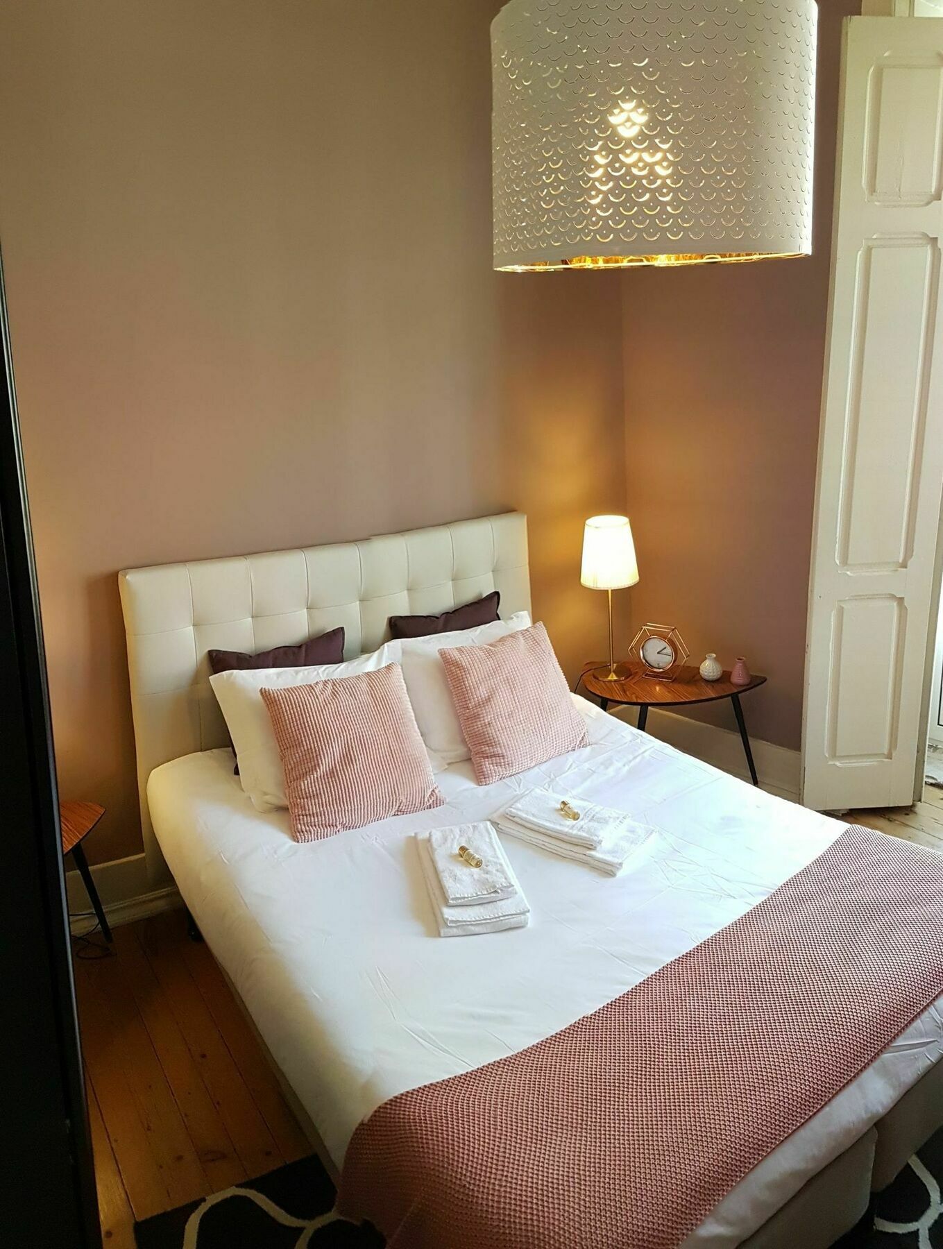 Dukostel Hotel Lissabon Buitenkant foto