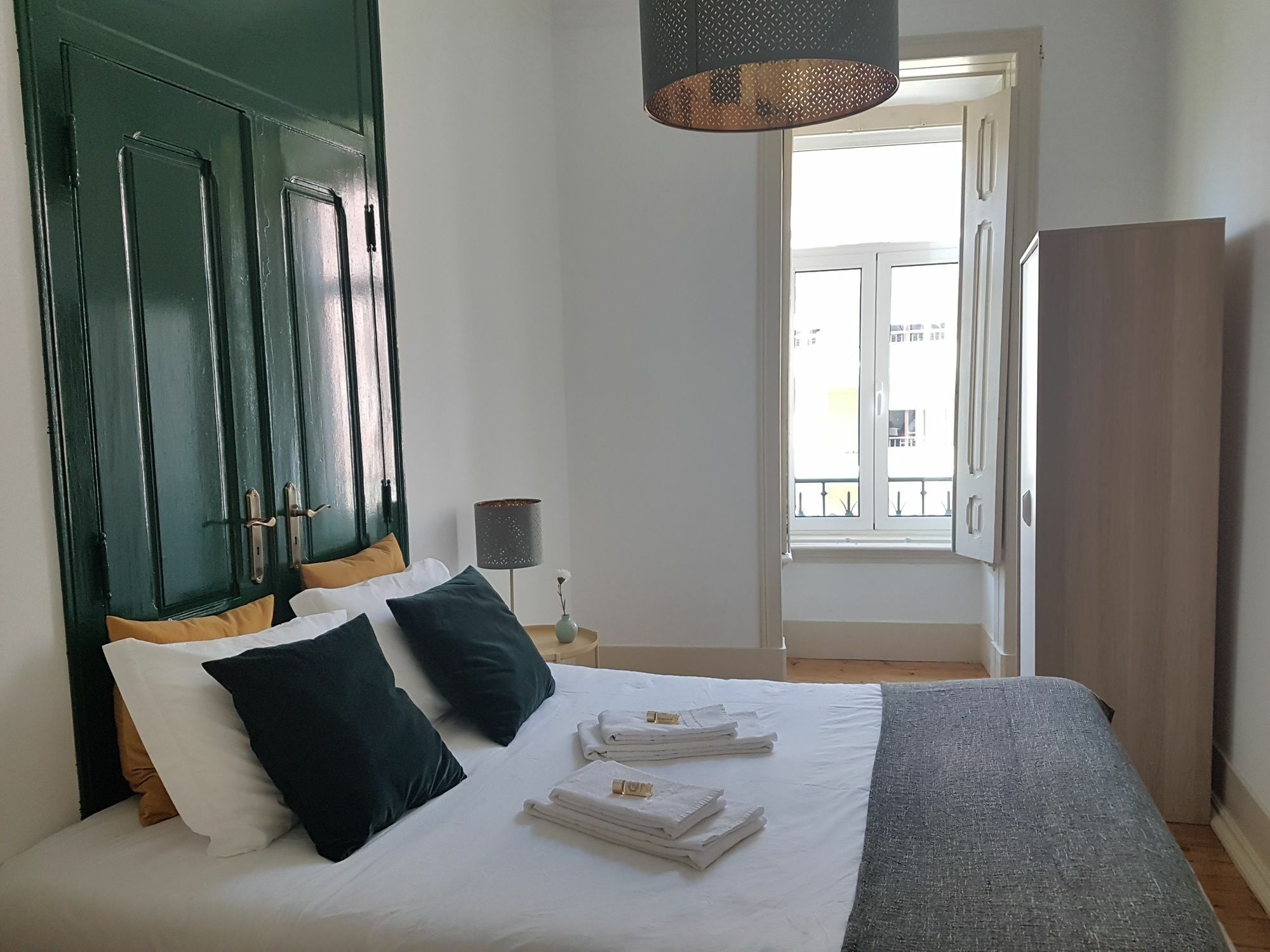 Dukostel Hotel Lissabon Buitenkant foto